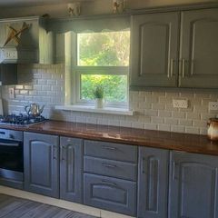 Fitted kitchen