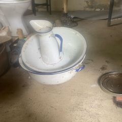 vintage Vintage White & Blue Enamel Wash Basin Bowls and Jug Set