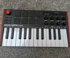 Akai Professional MPK Mini MK3 MIDI Keyboard Controller