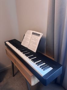 Piano keyboard Yamaha P-145
