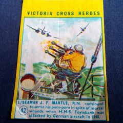Victoria Cross Heroes Wax Gum Wrapper - Yellow Border.