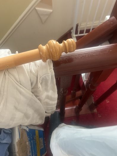 curtain pole and curtains