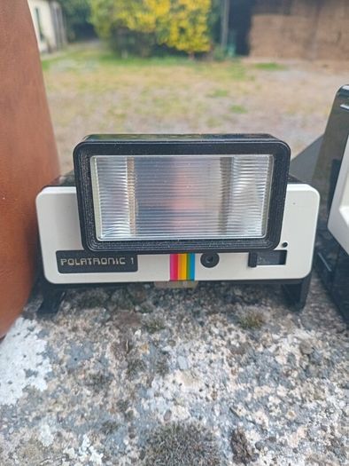 polaroid camera