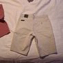 chino shorts Image 8