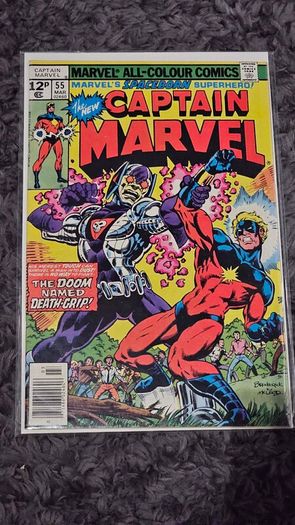 Captain Marvel Comics Lot Bundle