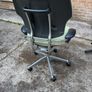 Humanscale Freedom, top range designer office chair Image 3