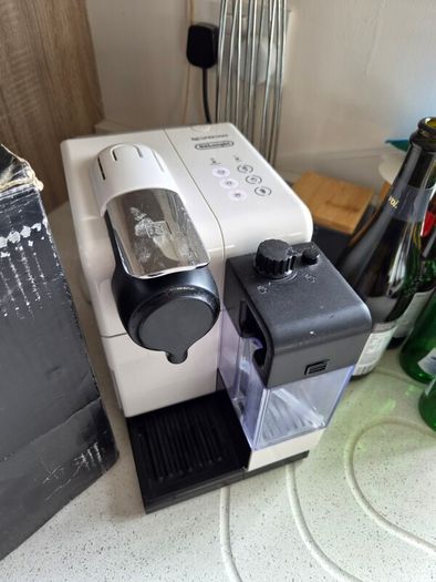 DeLonghi Lattissima Nespresso Touch