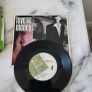 7" vinyl records bundle Image 4