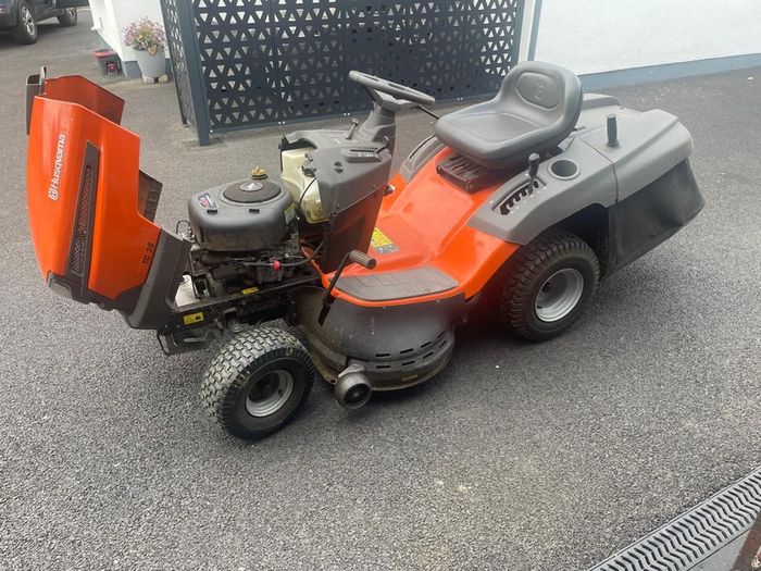 Husqvarna TC38 Ride On Lawnmower.  In Good Condition.  See Photos For Same