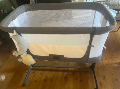 Baby crib- babylo aurora 2 in 1 bedside sleeper crib