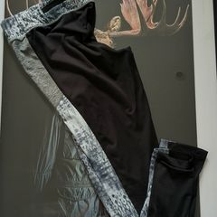 Leggins size M 12/14