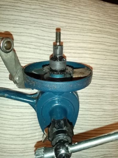 Fishing reel