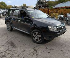 Breaking Dacia duster 2015