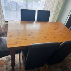 Kitchen table