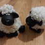 New, A Pair of Wooly Smiling Black Faced Sheep Ornaments Image 2