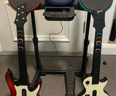 READ Wii Band Hero Guitar Nintendo