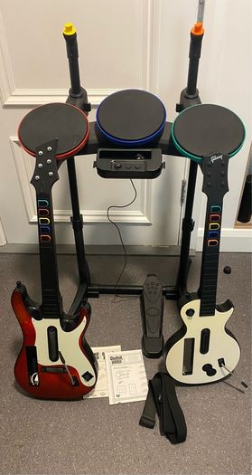 READ Wii Band Hero Guitar Nintendo