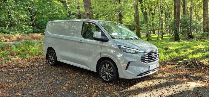 Ford Transit Custom 2024
