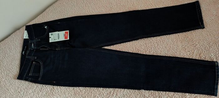 Zara jeans 32