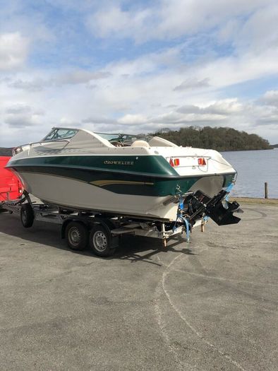 Crownline 210