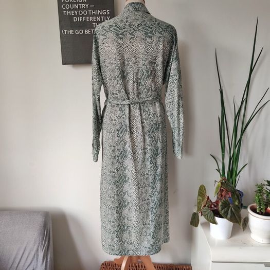 People Tree snakeskin print shirt dress midi summer workwear ethically made in India retro vintage white green