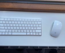 Apple Wireless Keyboard and Mouse Bundle