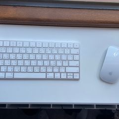 Apple Wireless Keyboard and Mouse Bundle