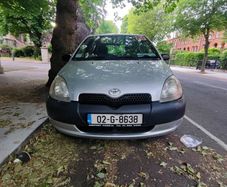 2002 Toyota Yaris with 1 month warranty