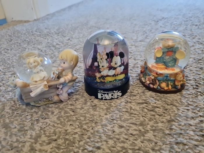 Snowglobes