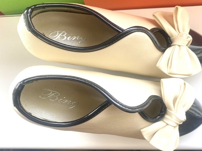 The Wedding Shoe, black and cream.
