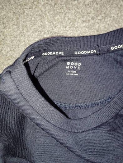 New.M&S boys school/top sweatshirt.age 9/10
