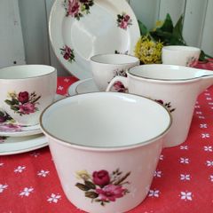 Carrigaline Tea set