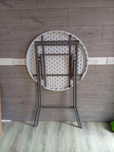 Folding high table