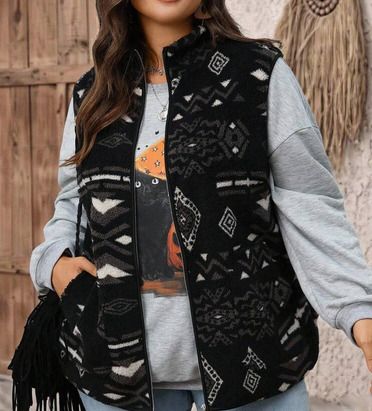 BNWT Boho Style Fleece Gilet size 20 - soft & warm - with a zip & two pockets