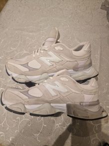 New Balance 9060 unisex , cream white , size 10