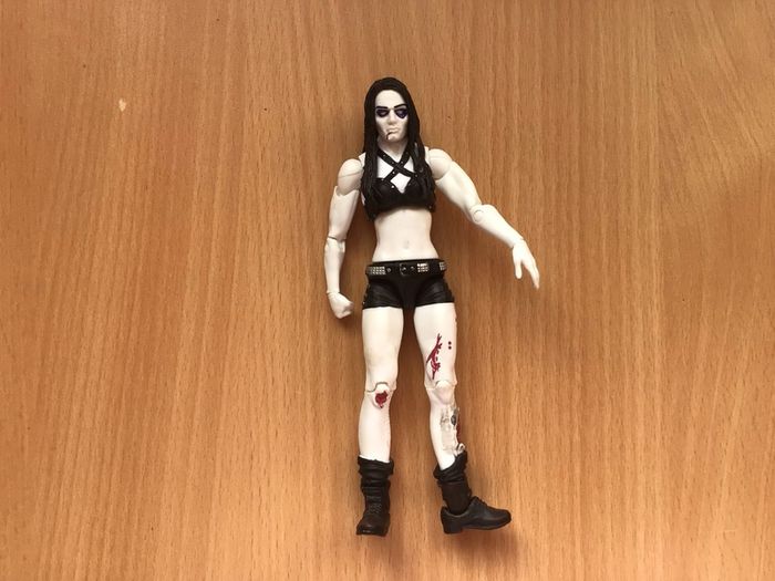 WWE ZOMBIE DIVA Wrestling figure Paige