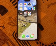 Apple Iphone 15 128gb unlocked 92% battery health case and cable included