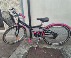 Girls 24" bike