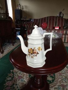 5 Pieces English Pottery.  Now Price Now Reduced. Now