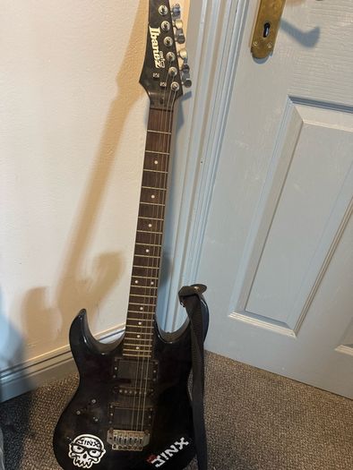 electric guitar