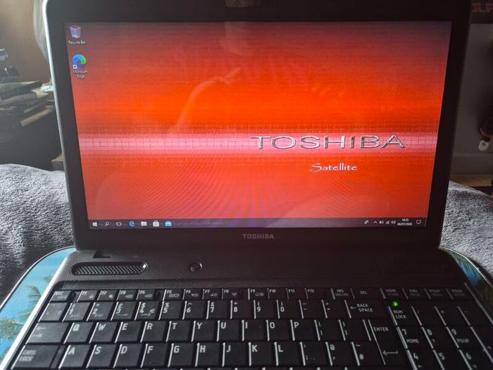 Toshiba satellite pro