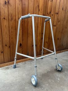 Walking Frame - adjustable height