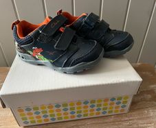 Clarks Baby first shoes Dinosaur with lights size UK 4 F
