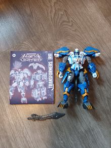 Transformers legacy united Thundertron