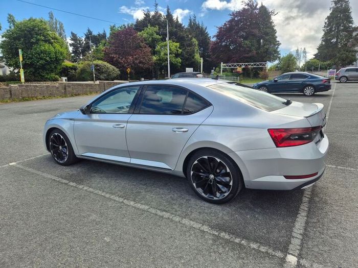 2021 Skoda Superb Sportline