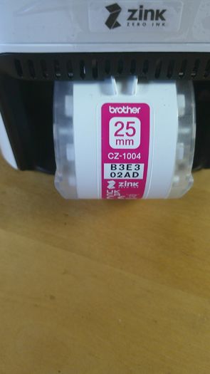 Brother VC-500W Color Label Printer Wi-Fi ZINK Zero Ink + 2 Rolls CZ-1004 CZ-1002