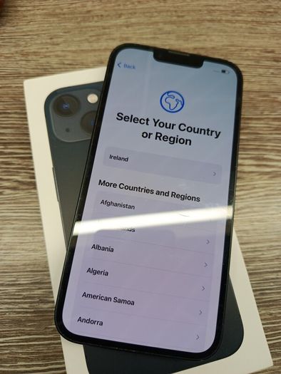 iPhone 13 SIM Free
