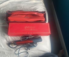ghd platinium+ limited edition straightener