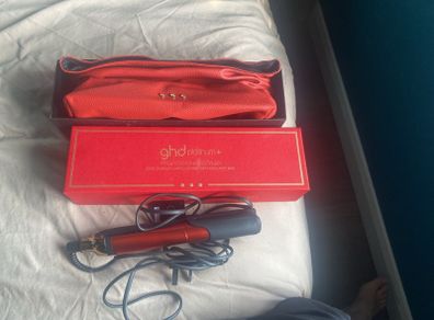 ghd platinium+ limited edition straightener