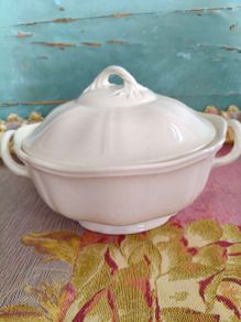 Wedgewood Queens Tureen